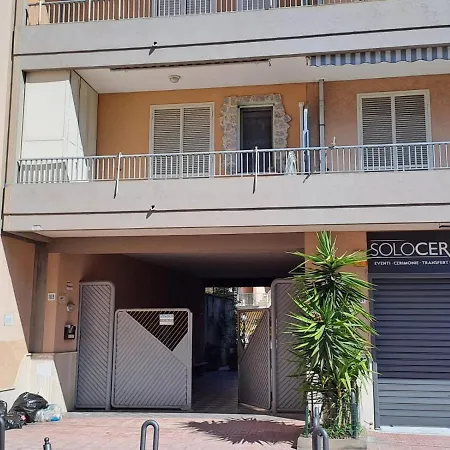 Casa Vacanze *